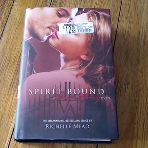 Richelle mead vampire academy book